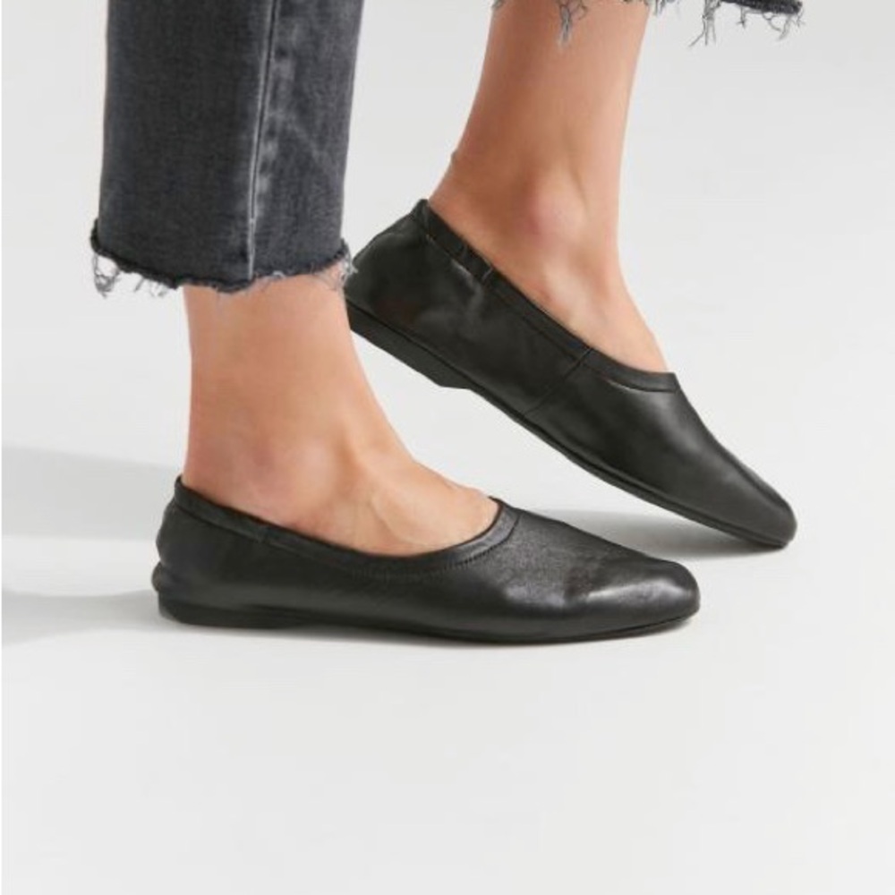 Vagabond Maddie Glove Ballet Flats